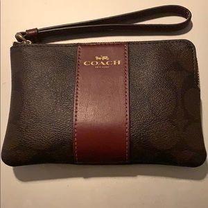 Coach Corner Zip Wristlet